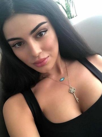 Зарина Жуковский